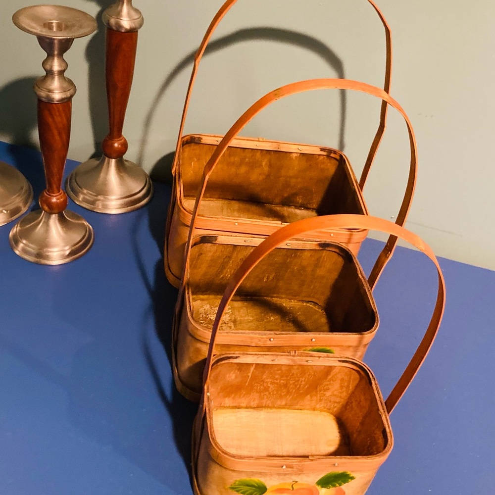 VINTAGE BASKETS SET - Picture 4 of 6